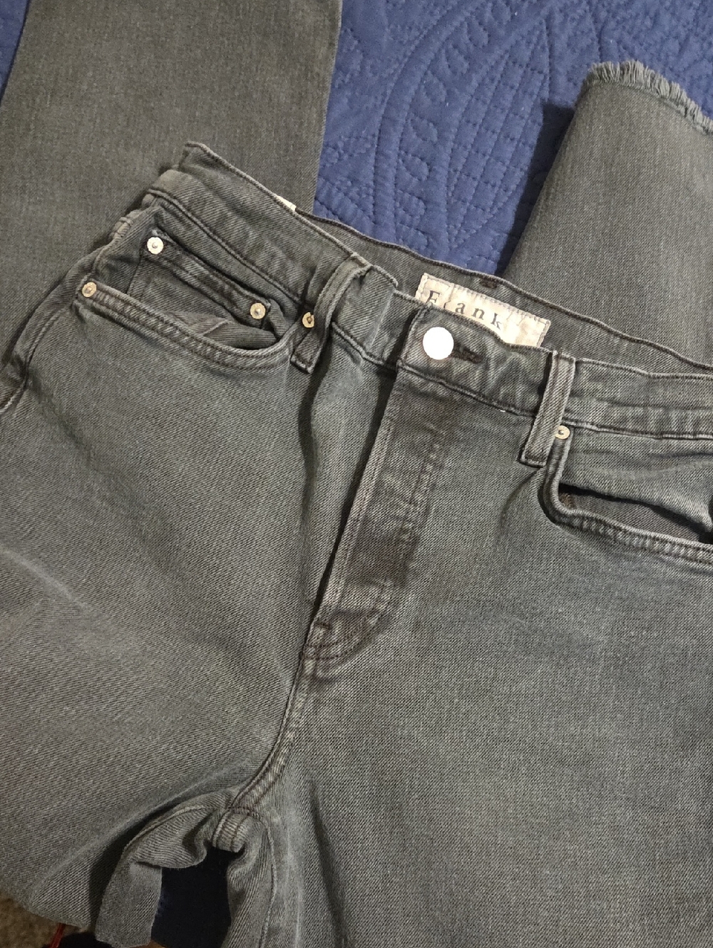 Frank & Eileen Womens Slim Straight Jeans in Charcoal Gray
